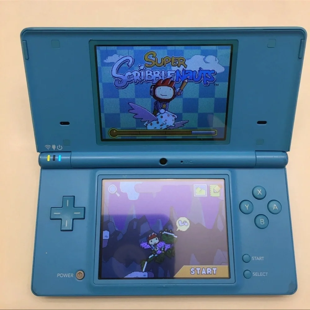 Nintendo DSI R4 DS Game Bundle